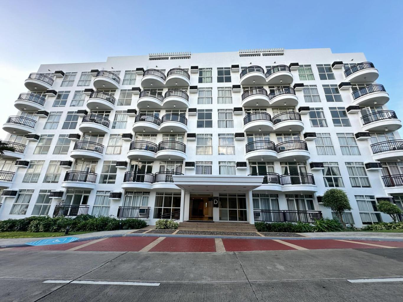 Apartment Coral Edge @ Boracay Newcoast Yapak